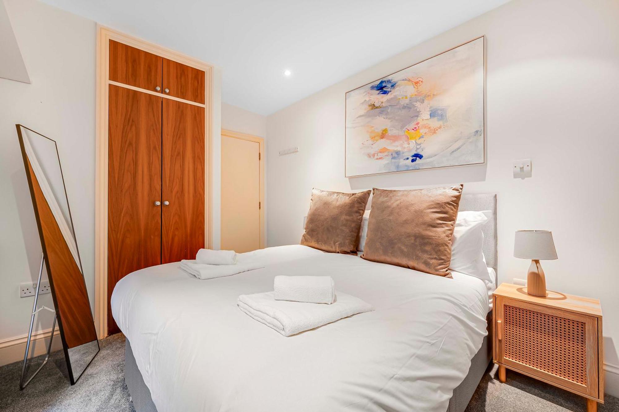 Urban Chic Retreat In Chelsea Apartment London Ngoại thất bức ảnh